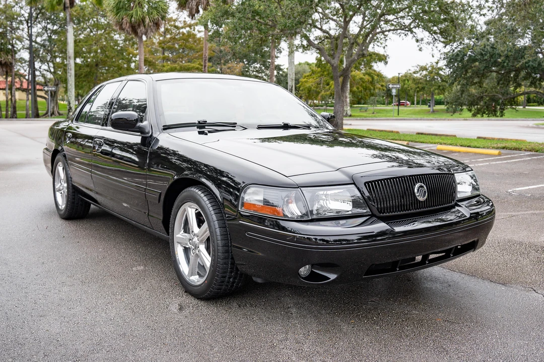 2003 Mercury Marauder - Image 10 of 31
