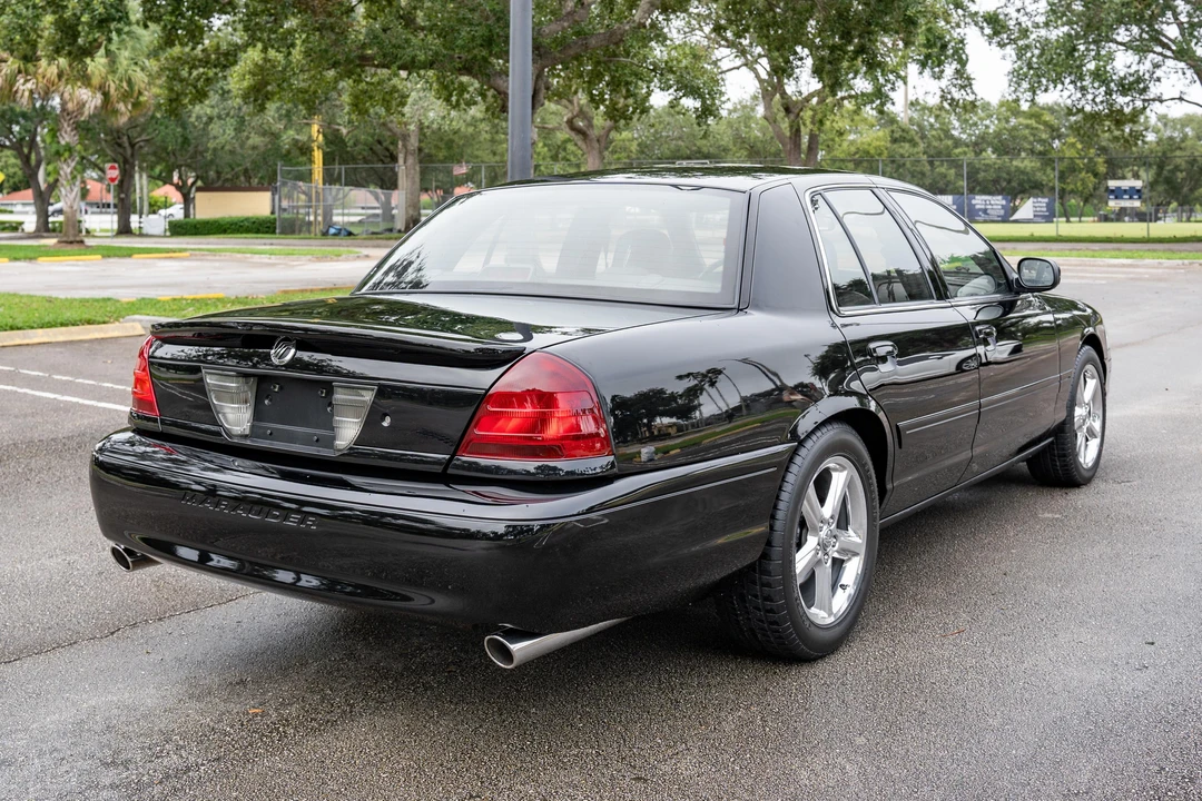 2003 Mercury Marauder - Image 9 of 31