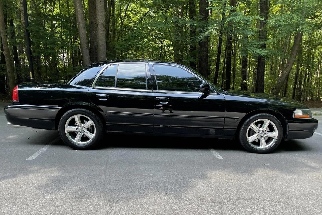 2003 Mercury Marauder - Image 11 of 16