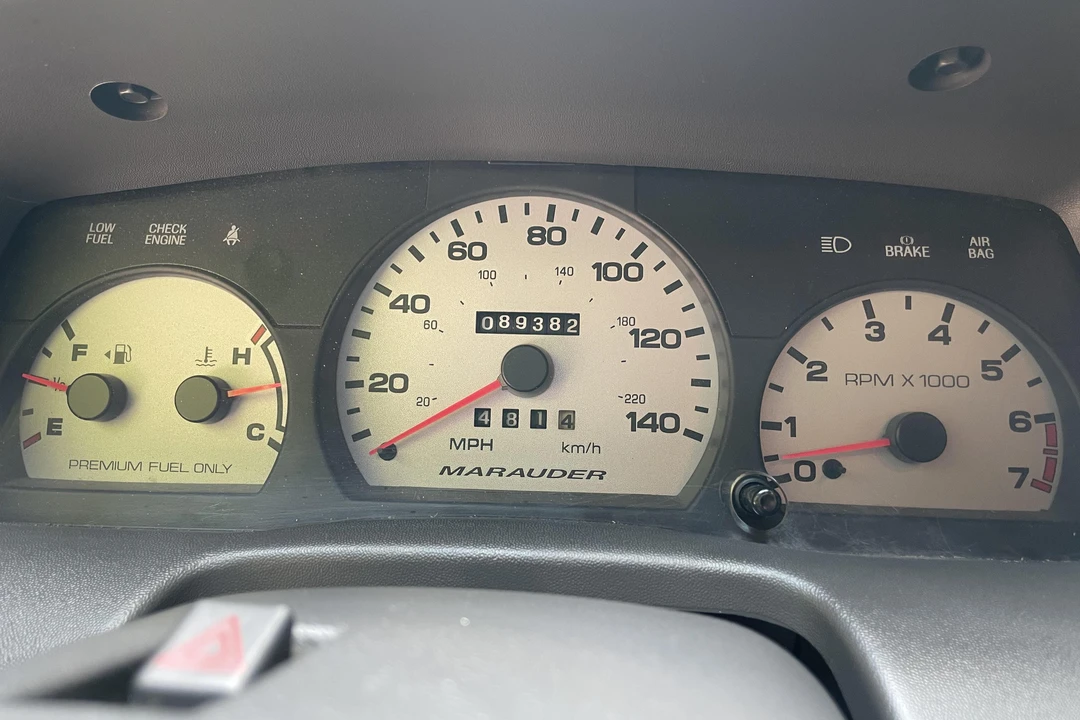 2003 Mercury Marauder - Image 16 of 16