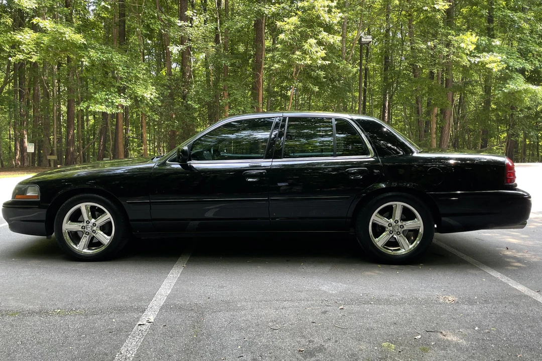 2003 Mercury Marauder - Image 3 of 16
