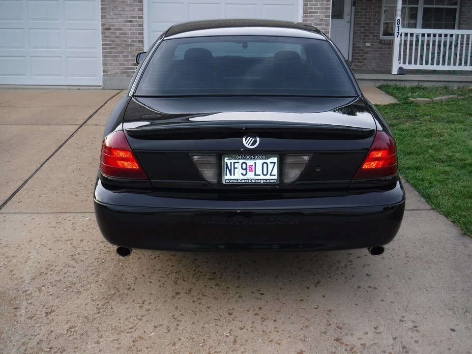 2003 Mercury Marauder - Image 11 of 31