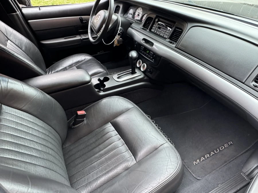 2003 Mercury Marauder - Image 6 of 10