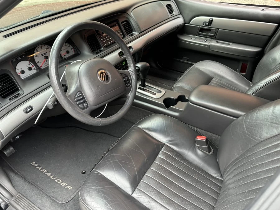 2003 Mercury Marauder - Image 5 of 10