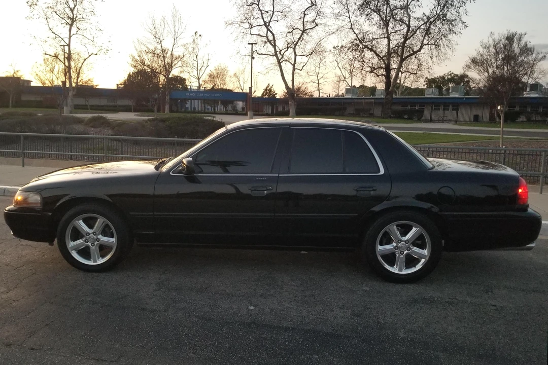 2003 Mercury Marauder - Image 9 of 31
