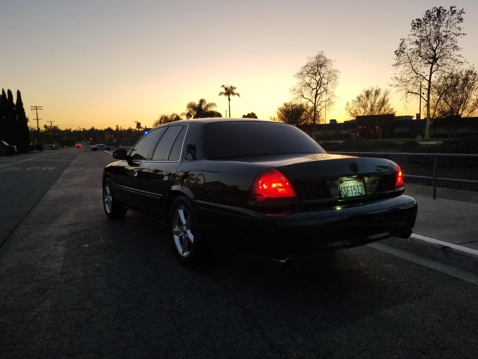 2003 Mercury Marauder - Image 11 of 31