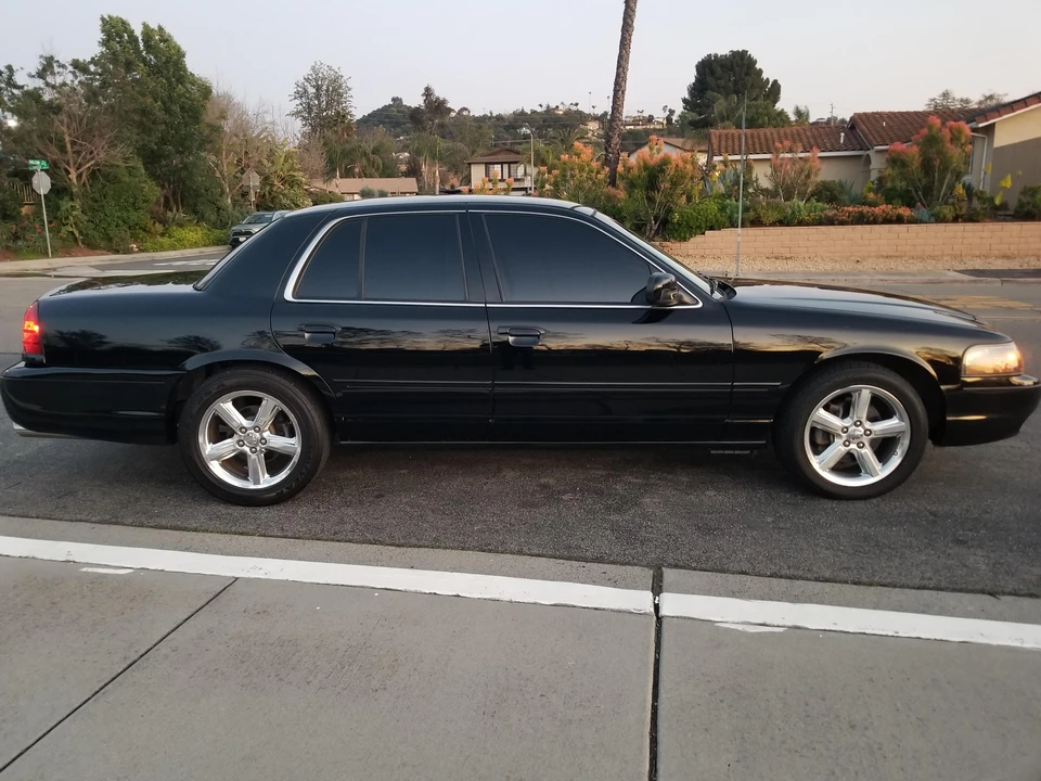 2003 Mercury Marauder - Image 14 of 31