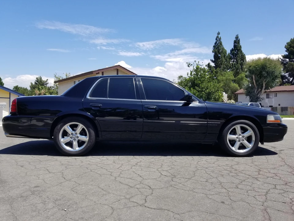 2003 Mercury Marauder - Image 23 of 31