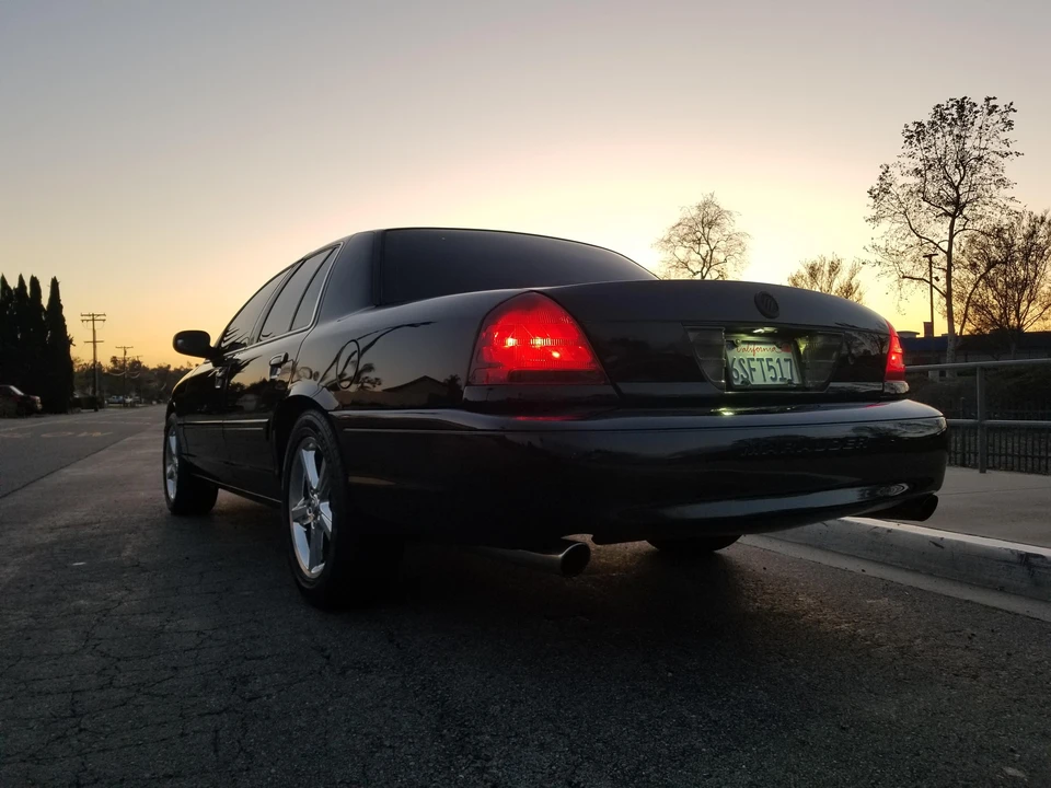 2003 Mercury Marauder - Image 10 of 31