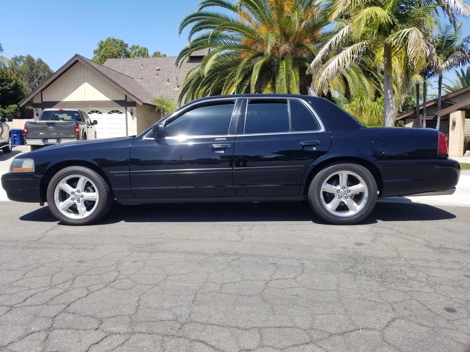 2003 Mercury Marauder - Image 17 of 31