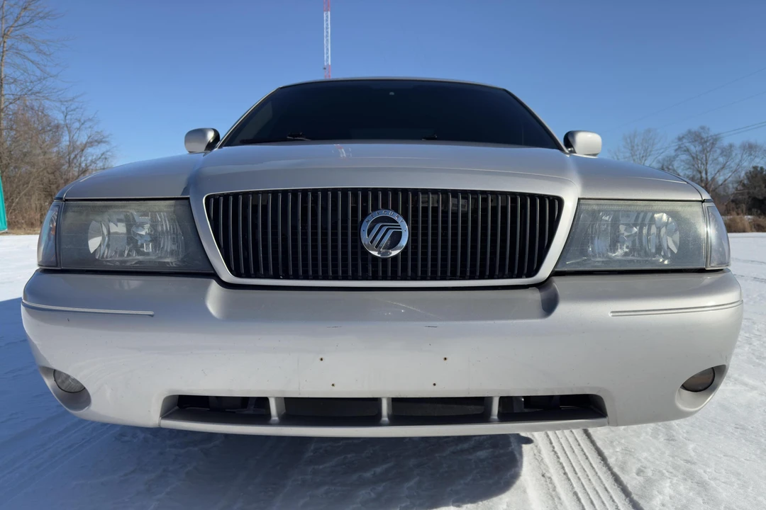 2003 Mercury Marauder - Image 2 of 31