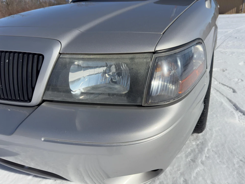 2003 Mercury Marauder - Image 13 of 31