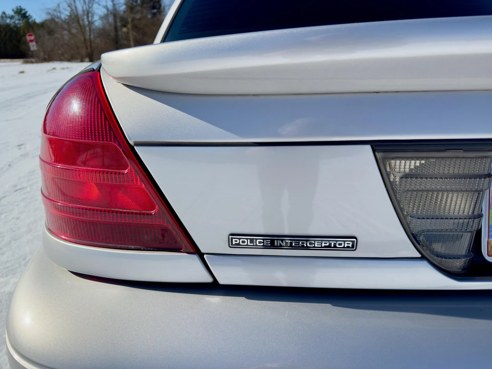 2003 Mercury Marauder - Image 24 of 31