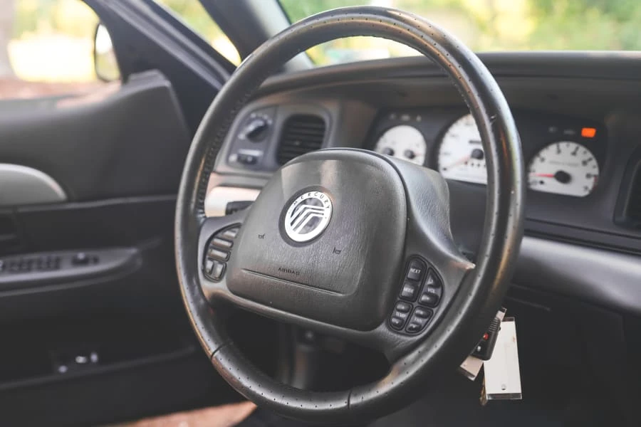 2003 Mercury Marauder - Image 31 of 31