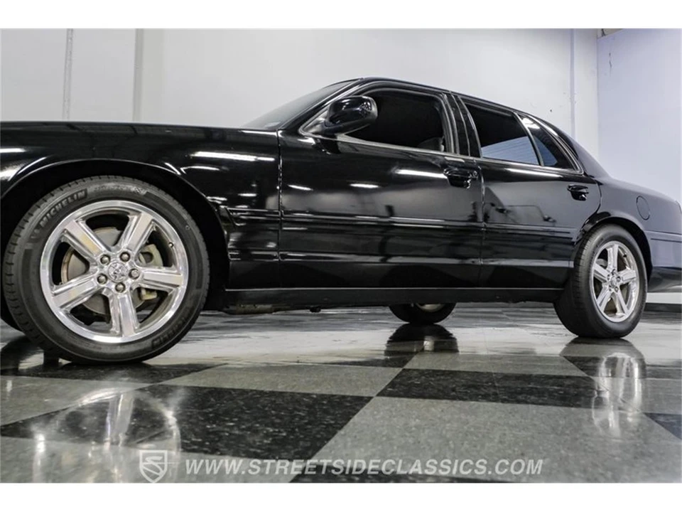 2003 Mercury Marauder - Image 22 of 31