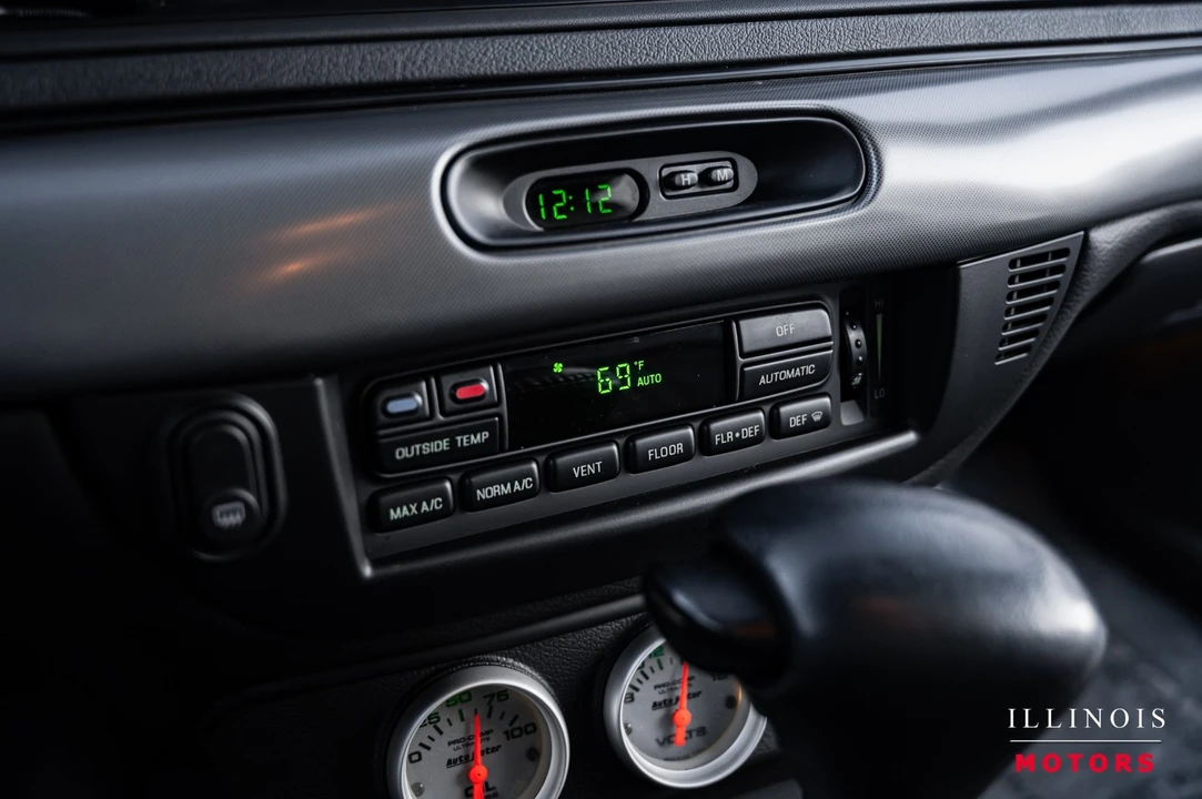2003 Mercury Marauder - Image 20 of 21