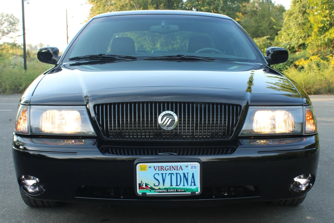 2003 Mercury Marauder - Image 2 of 9