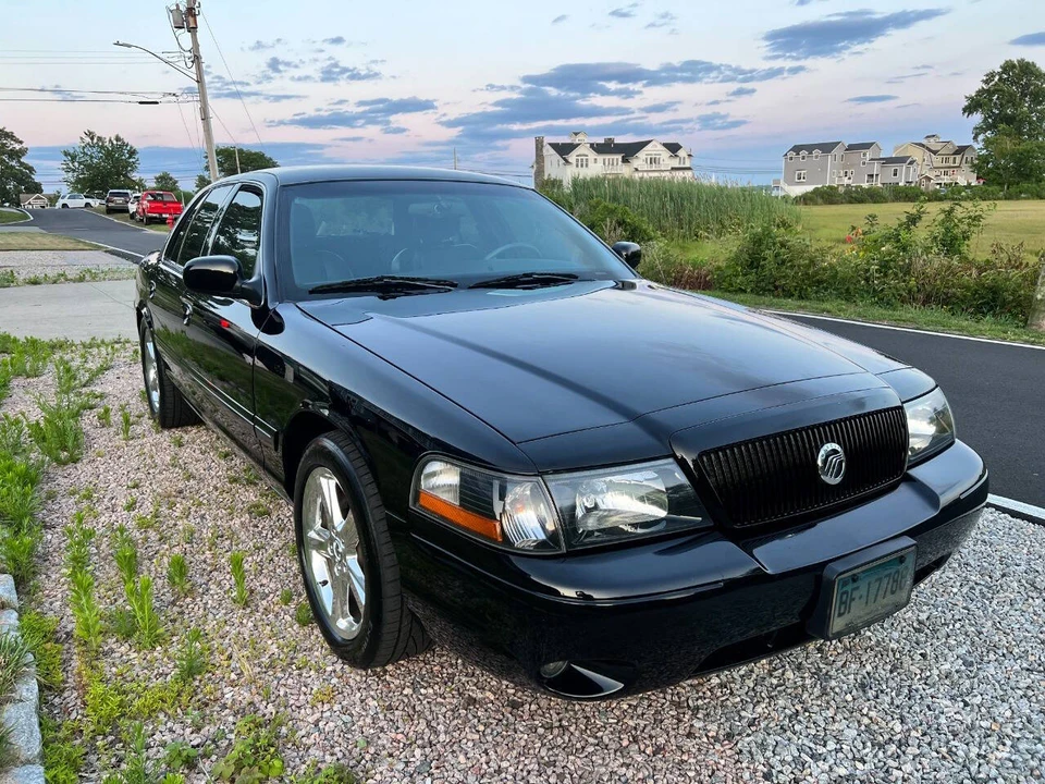 2003 Mercury Marauder - Image 3 of 31