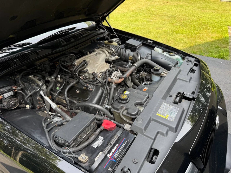 2003 Mercury Marauder - Image 8 of 31