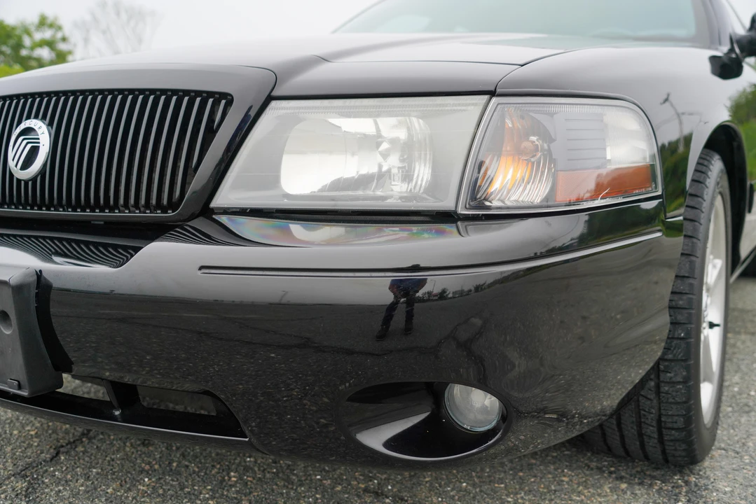 2003 Mercury Marauder - Image 11 of 31