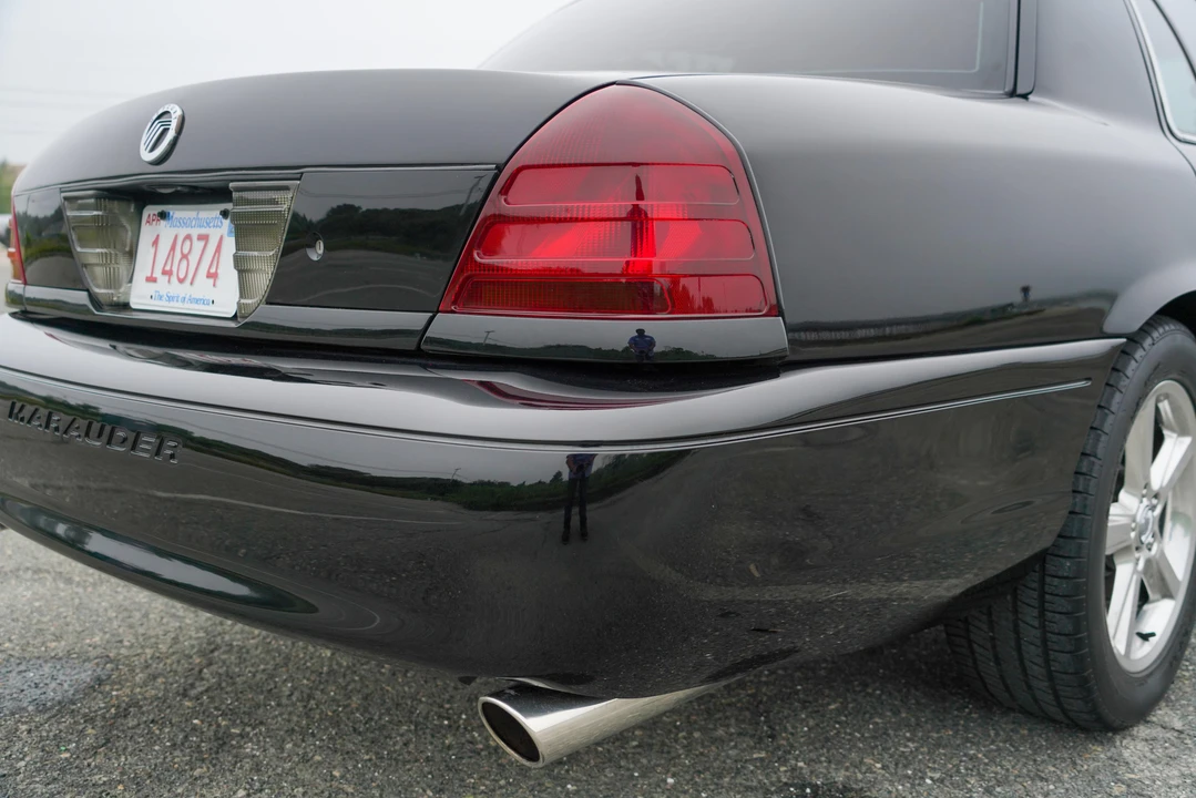 2003 Mercury Marauder - Image 18 of 31