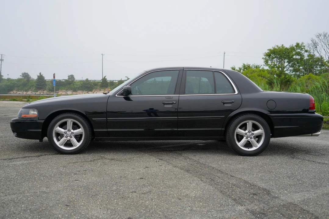 2003 Mercury Marauder - Image 7 of 31
