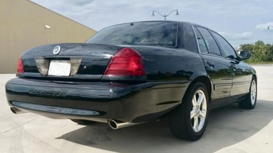 2003 Mercury Marauder - Image 2 of 25