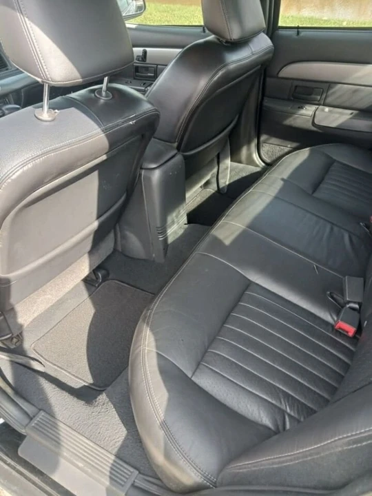 2003 Mercury Marauder - Image 21 of 25