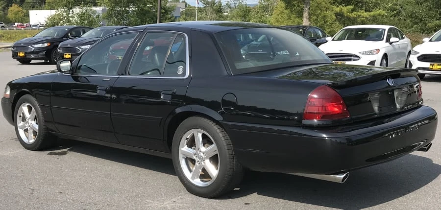 2003 Mercury Marauder - Image 2 of 12