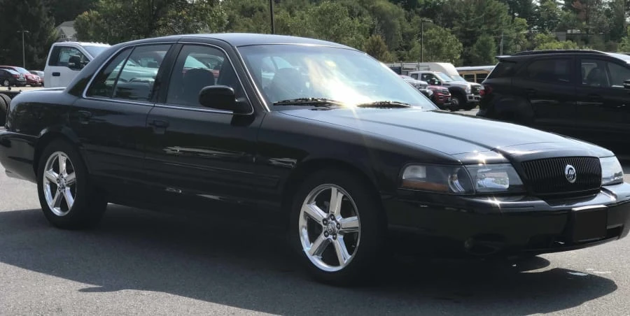 2003 Mercury Marauder - Image 6 of 12