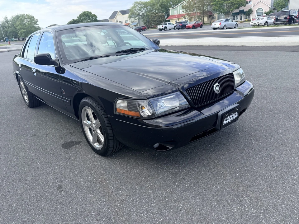 2003 Mercury Marauder - Image 8 of 31