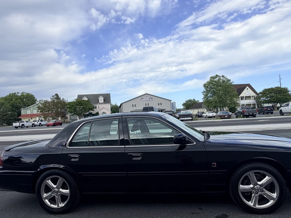2003 Mercury Marauder - Image 28 of 31