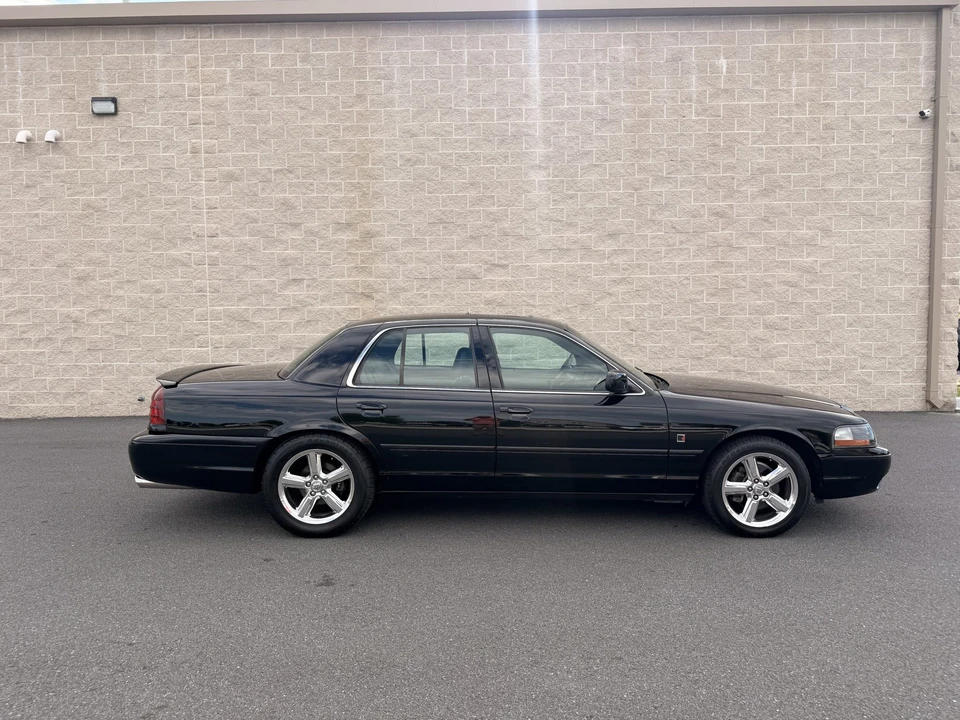 2003 Mercury Marauder - Image 11 of 31