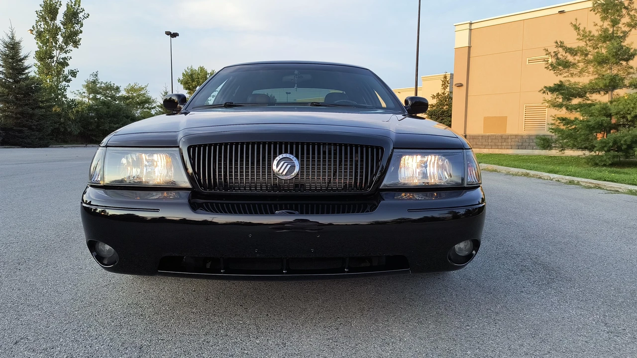 2003 Mercury Marauder - Image 7 of 31