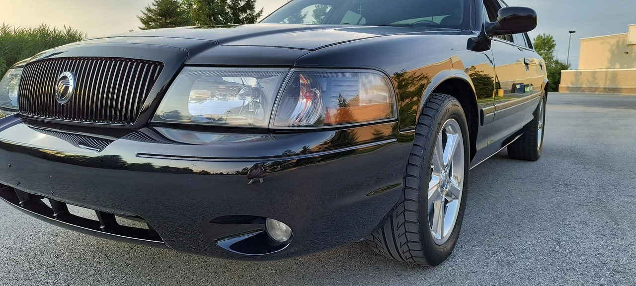 2003 Mercury Marauder - Image 28 of 31