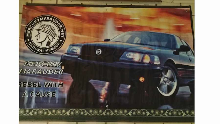 2003 Mercury Marauder - Image 26 of 28