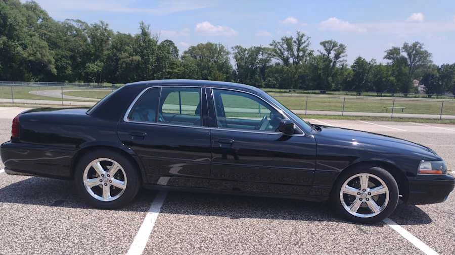 2003 Mercury Marauder - Image 7 of 28
