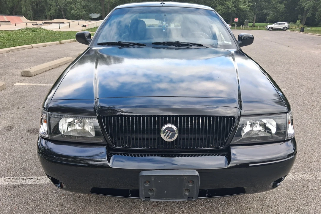 2003 Mercury Marauder - Image 2 of 31