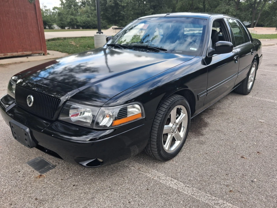 2003 Mercury Marauder - Image 7 of 31