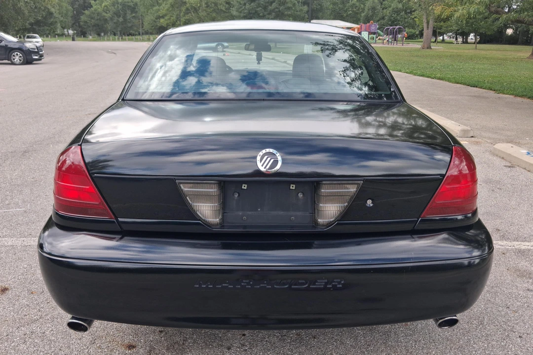 2003 Mercury Marauder - Image 5 of 31