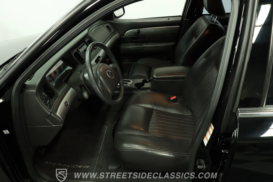 2003 Mercury Marauder - Image 21 of 31