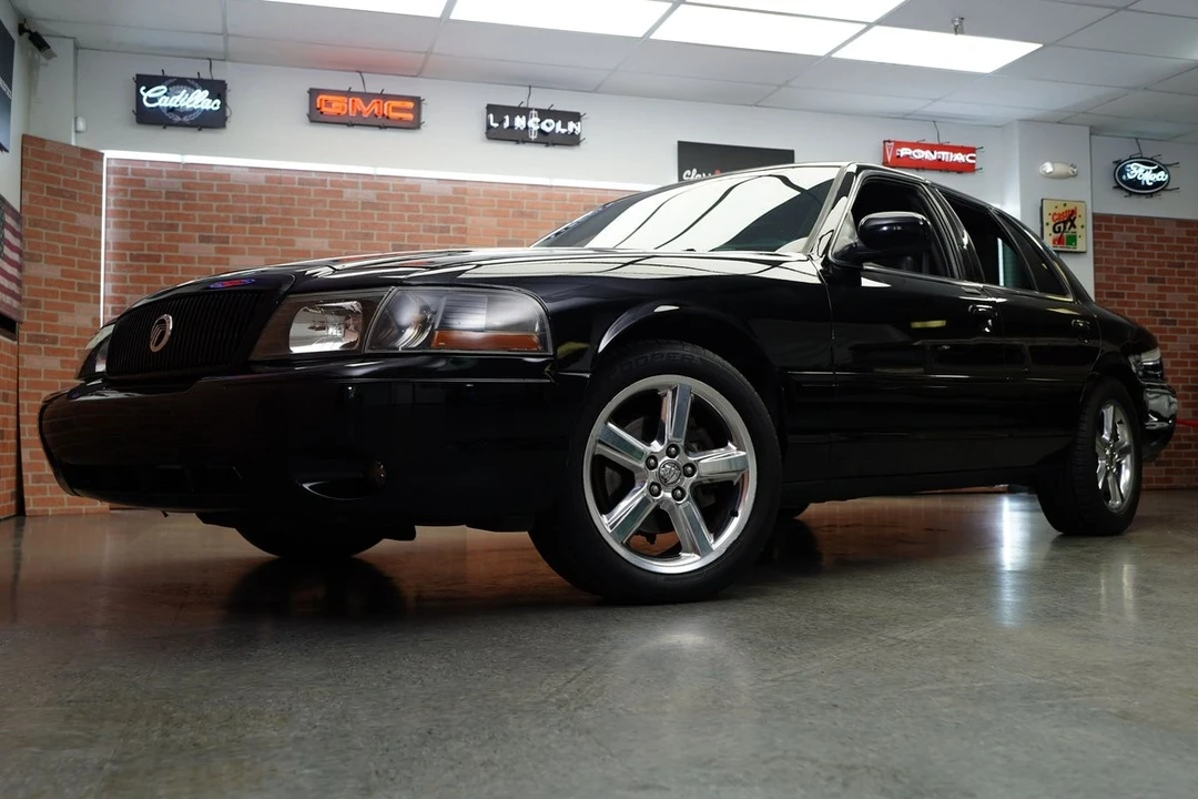 2003 Mercury Marauder - Image 6 of 12