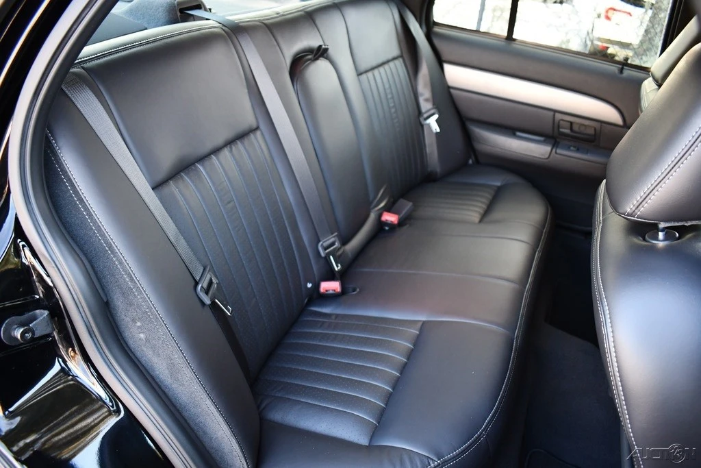 2003 Mercury Marauder - Image 17 of 24