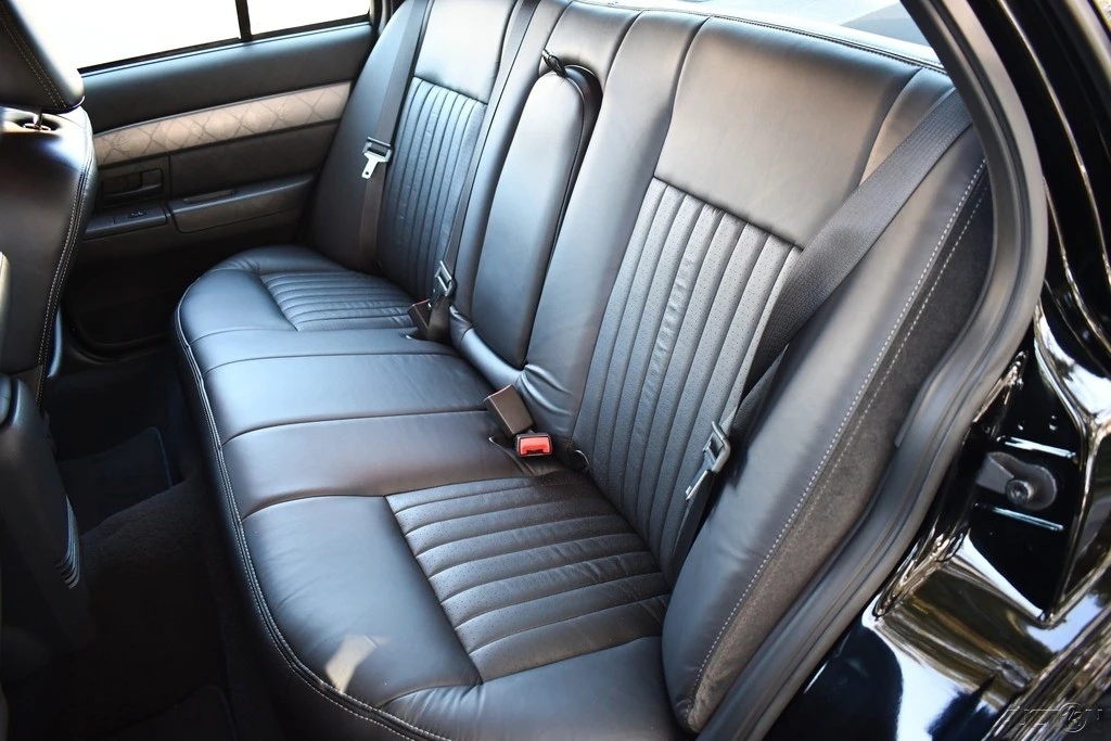 2003 Mercury Marauder - Image 16 of 24