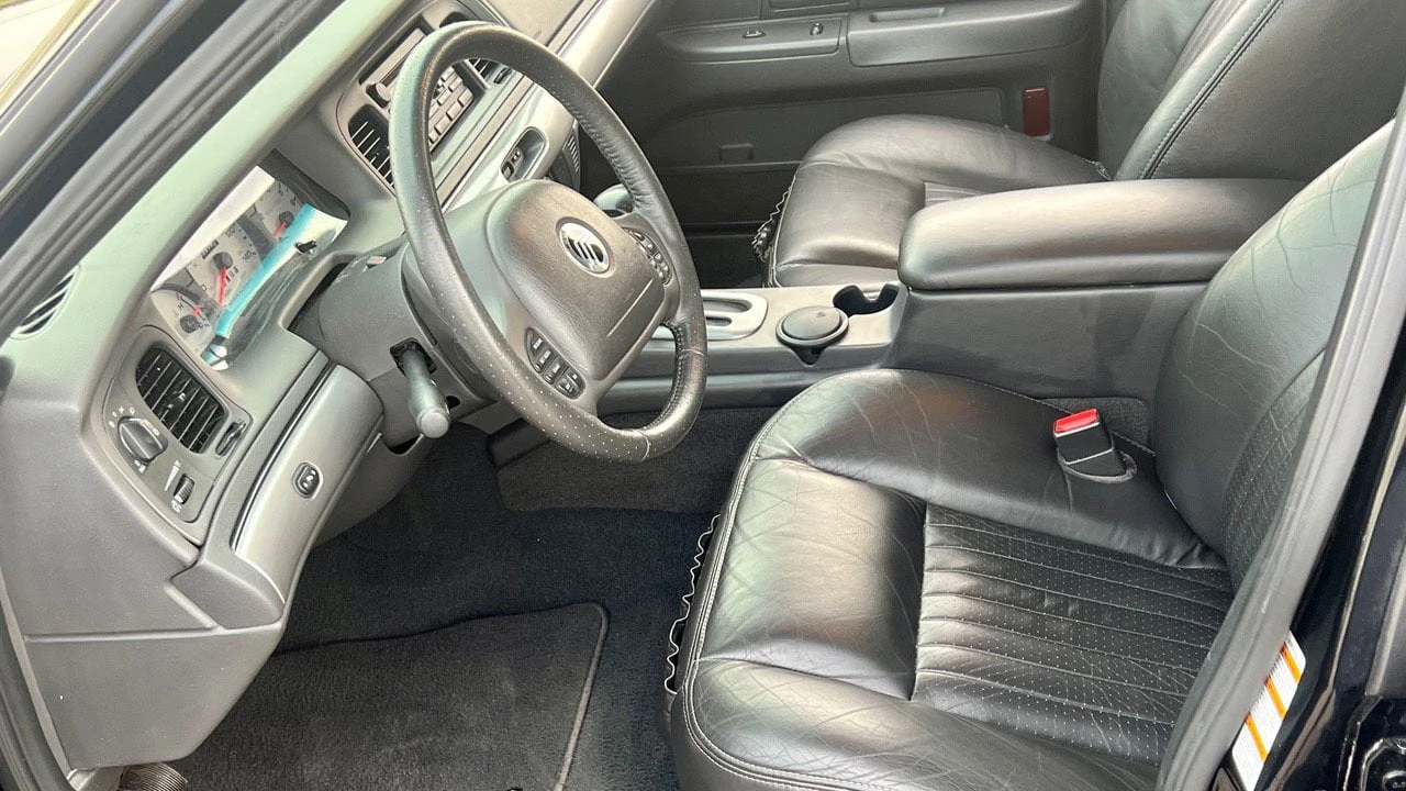 2003 Mercury Marauder - Image 3 of 22