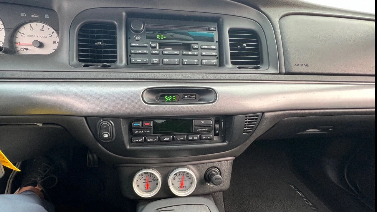 2003 Mercury Marauder - Image 11 of 22