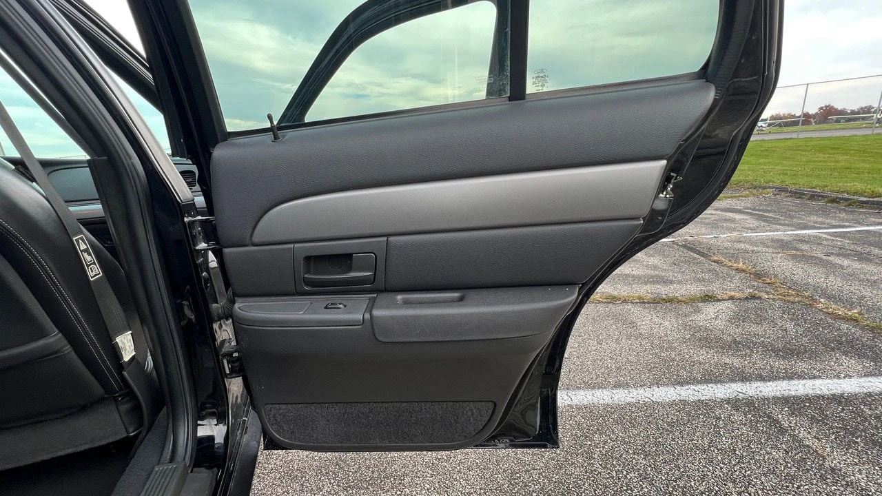2003 Mercury Marauder - Image 13 of 22