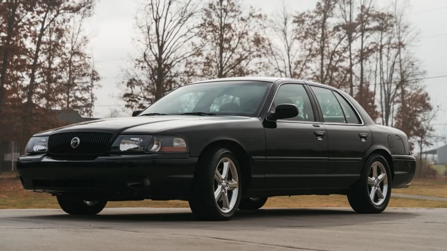 2003 Mercury Marauder - Image 6 of 31