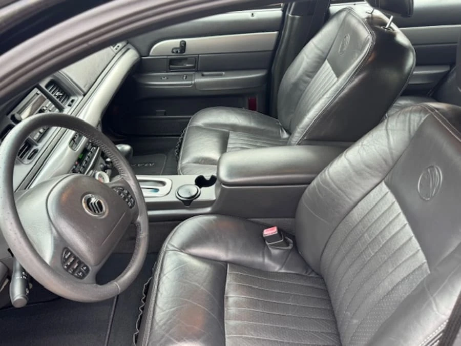 2003 Mercury Marauder - Image 14 of 27