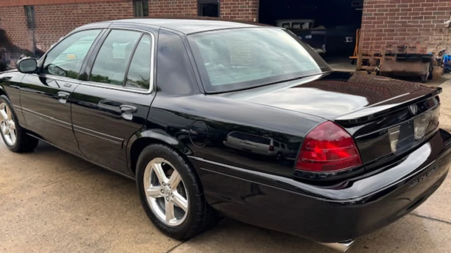 2003 Mercury Marauder - Image 8 of 27